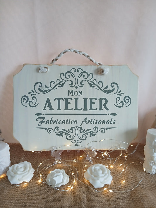 Plaque en bois "Mon Atelier"  20x30 cm