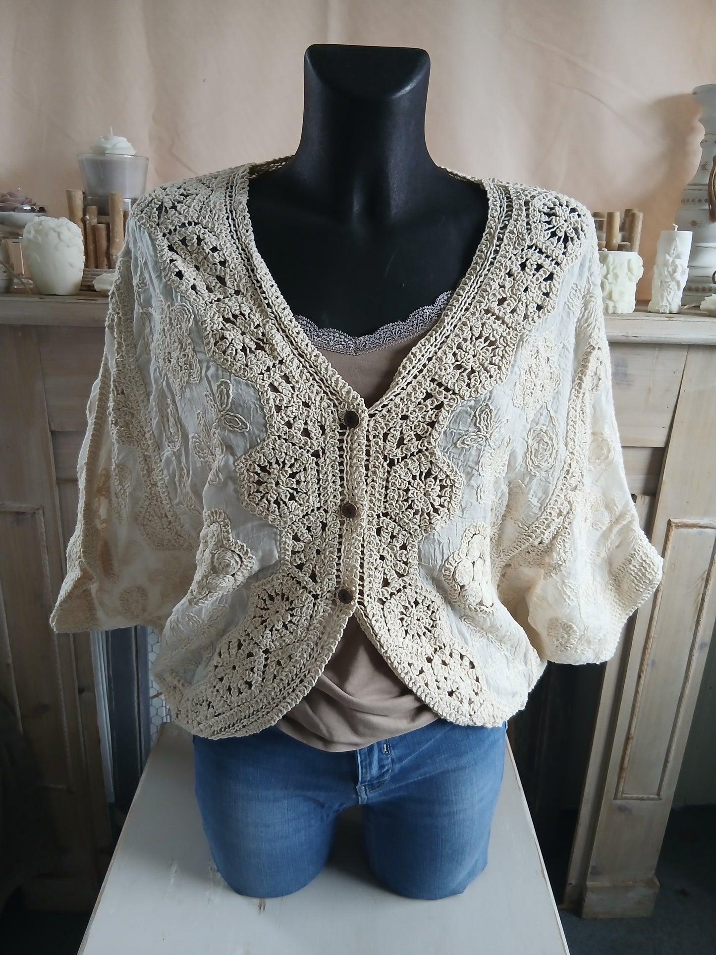 Veste Dentelle Crochet Bohème Écru